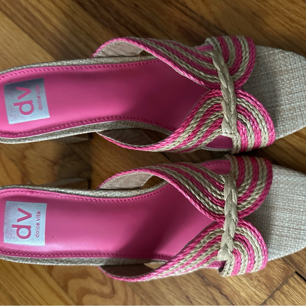 DV by Dolce Vita Pink and Tan Women's Haady Sandal w/ ~3in heel